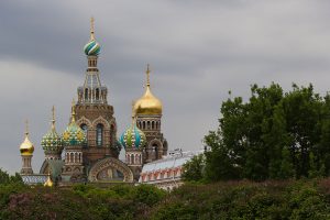 1024px-St.Petersburg_Russia_Church_Park-2